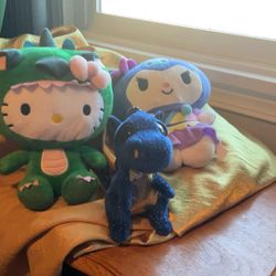 Hello Kitty Dolls