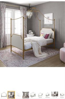 Monarch Hill Canopy Bed Twin