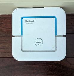 iRobot Braava Jet + Accessories 