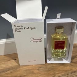 Baccarat Rouge 540 edp 6.8oz / 200ml 