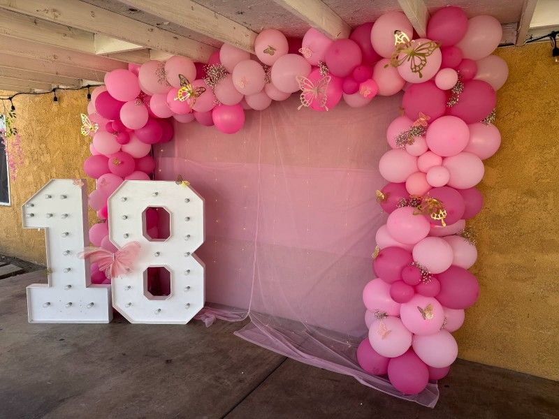 Marquee Numbers