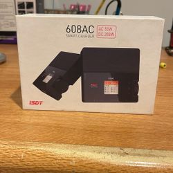 AC smart charger for lithium batteries model 608 AC