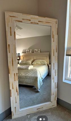 Beauty mirror