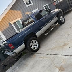 2001 Dodge Ram 1500 V8