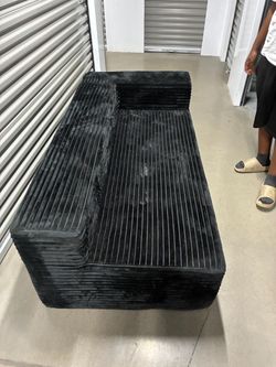 Boneless couch