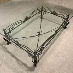 Elegant Glass Coffee Table and Matching End Table Set - Stylish Metal Frame!