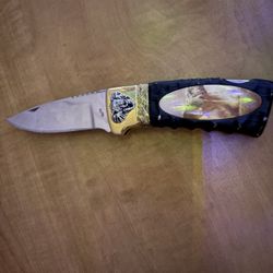 FRANKLIN MINT COLLECTOR ELEPHANT POCKET KNIFE. 3 1/2" STAINLESS STEEL BLADE