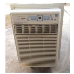 Frigidaire Window 12000 BTU A/c