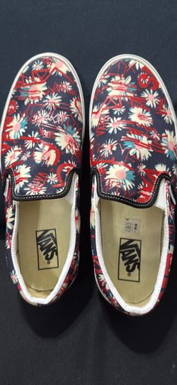 Vans Floral Classic Slip On Blue Red Sneakers; Womens Shoes Size 12 Or Mens Shoe Size 10.5 Brand New
