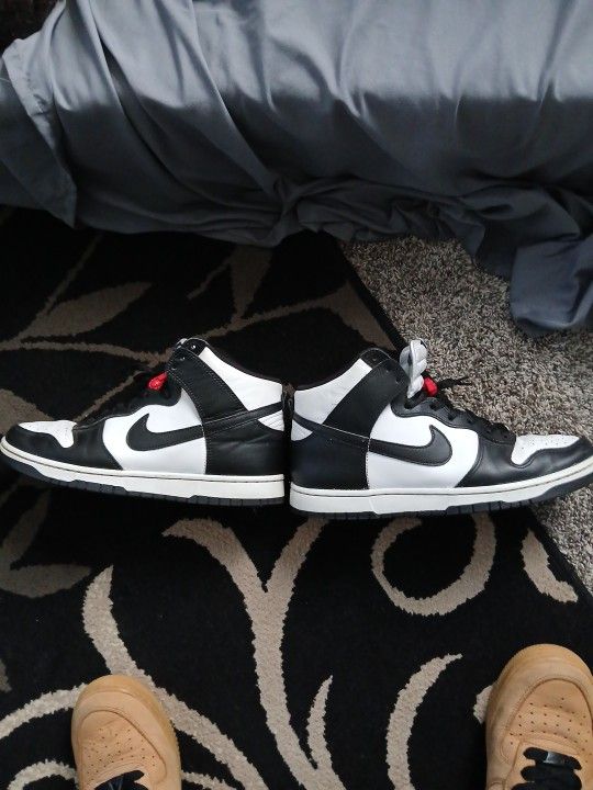 Nike Dunk High Top