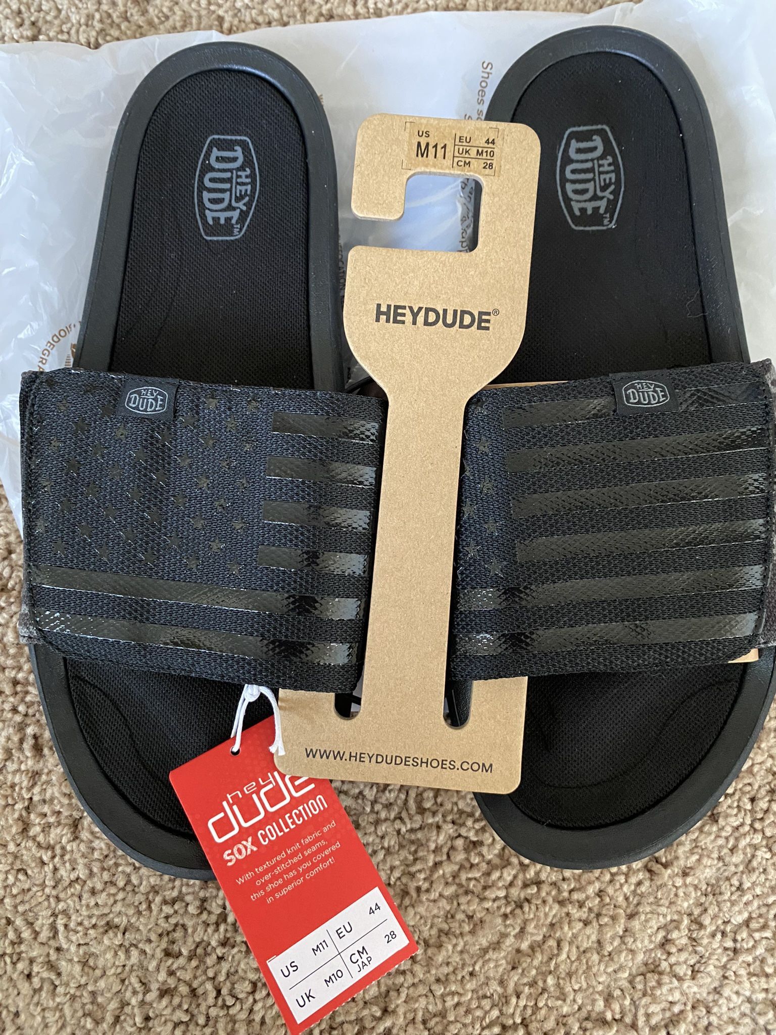 Hey Dude Camo Total Black Sandals