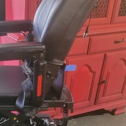 Edge Power Wheel Chair (Never Been Used)