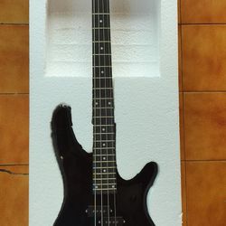 Brand New Full Size Electric Bass, Bag, Cable & Shoulder Strap