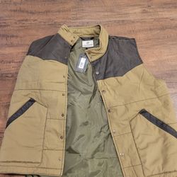 Legendary Whitetails Mens Work Vest 