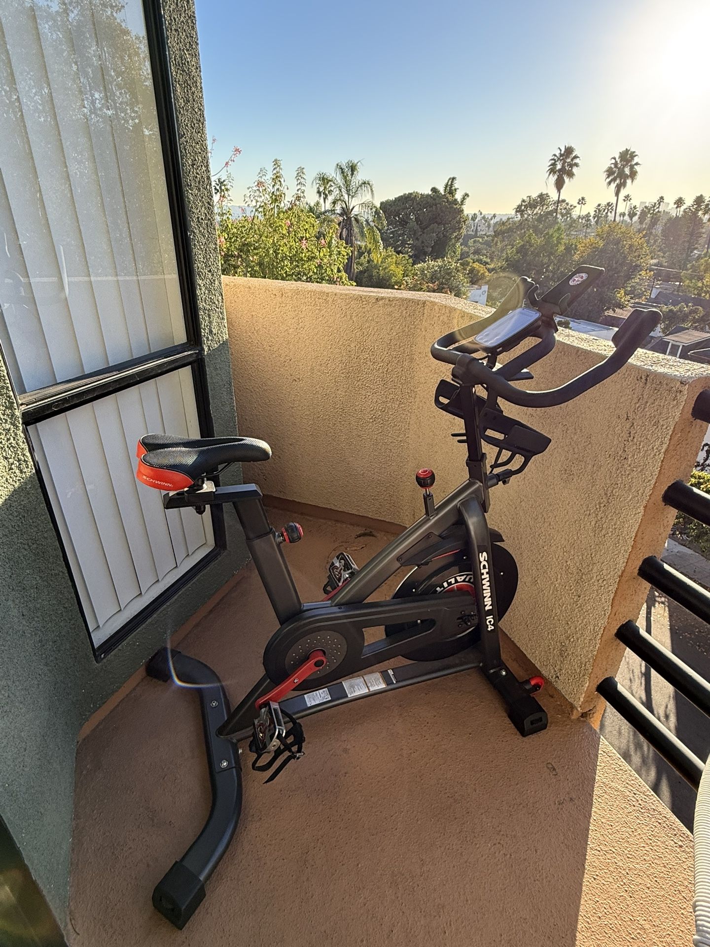Schwinn IC4 Indoor Cycling Bike – Like New