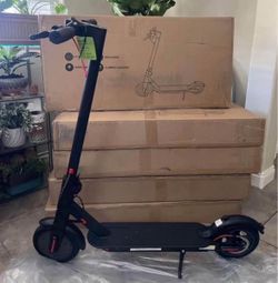 NEW Foldable Electric Scooter – 19 Mile Range, 19 MPH Max! ⚡ 📍 Pickup: s. Durango and 215  This powerful adult e-scooter is perfect for commuting or 