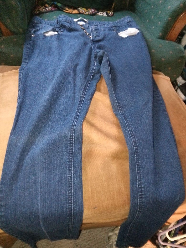 No Boundaries Jeans