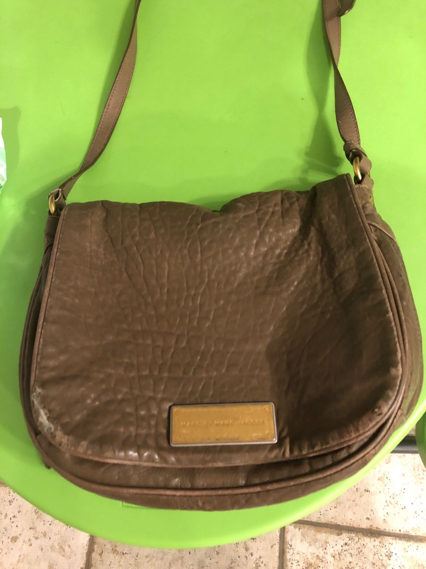 Authentic Marc By Marc Jacobs Messanger Bag Cash only no returns
