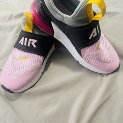 Size 2 Girl 