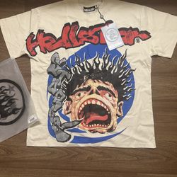 HELL STAR GRAPHICS TSHIRT{ SIZE SM}