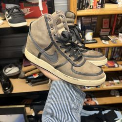 High Top 2004 Nike vandals 9.5