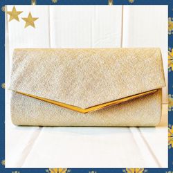 ✨ Gold Textured Evening Clutch with Chain Strap