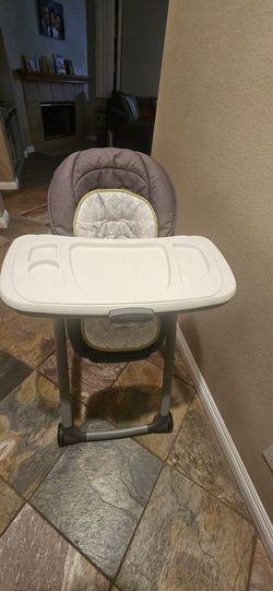 High Chair Graco
