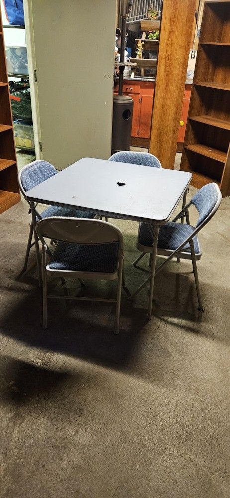 $25 - 5 Piece Card Folding Table And Chairs