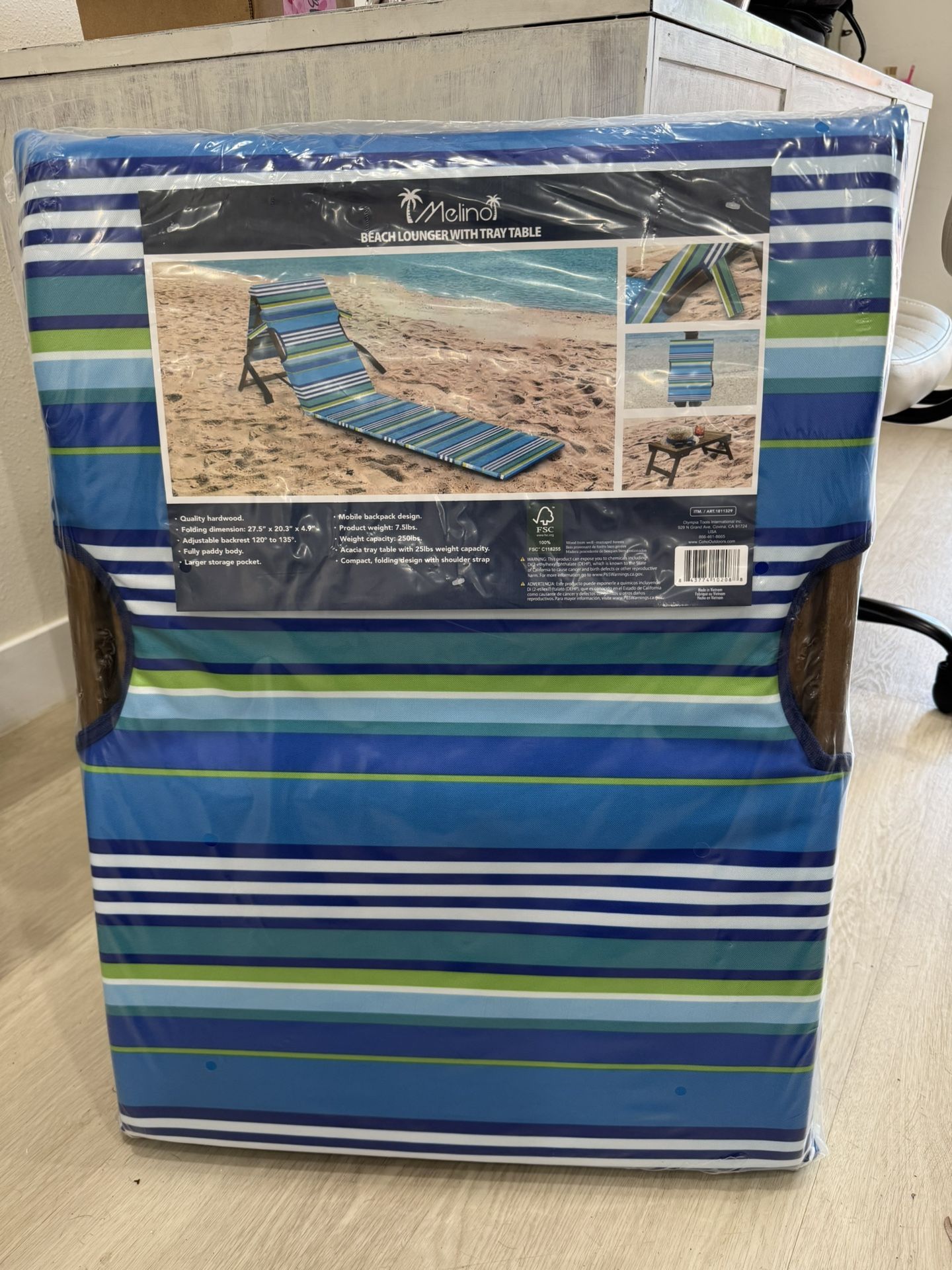 Melino Beach Lounger With Tray Table