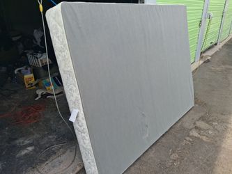 Nice Queen-size Box spring
