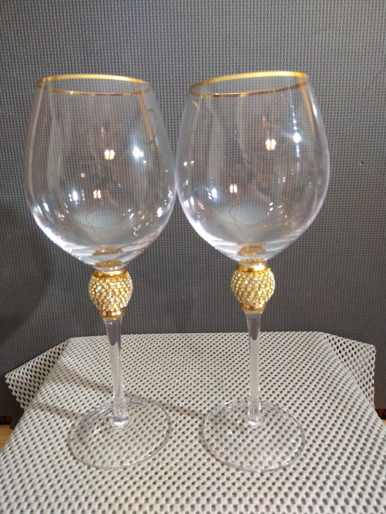 Set of 2 Gold Rimmed Rhinestone Wine Glasses 
