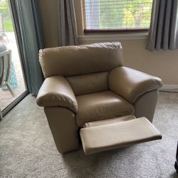 Reclining Chair Italian Leather REDUCED $150