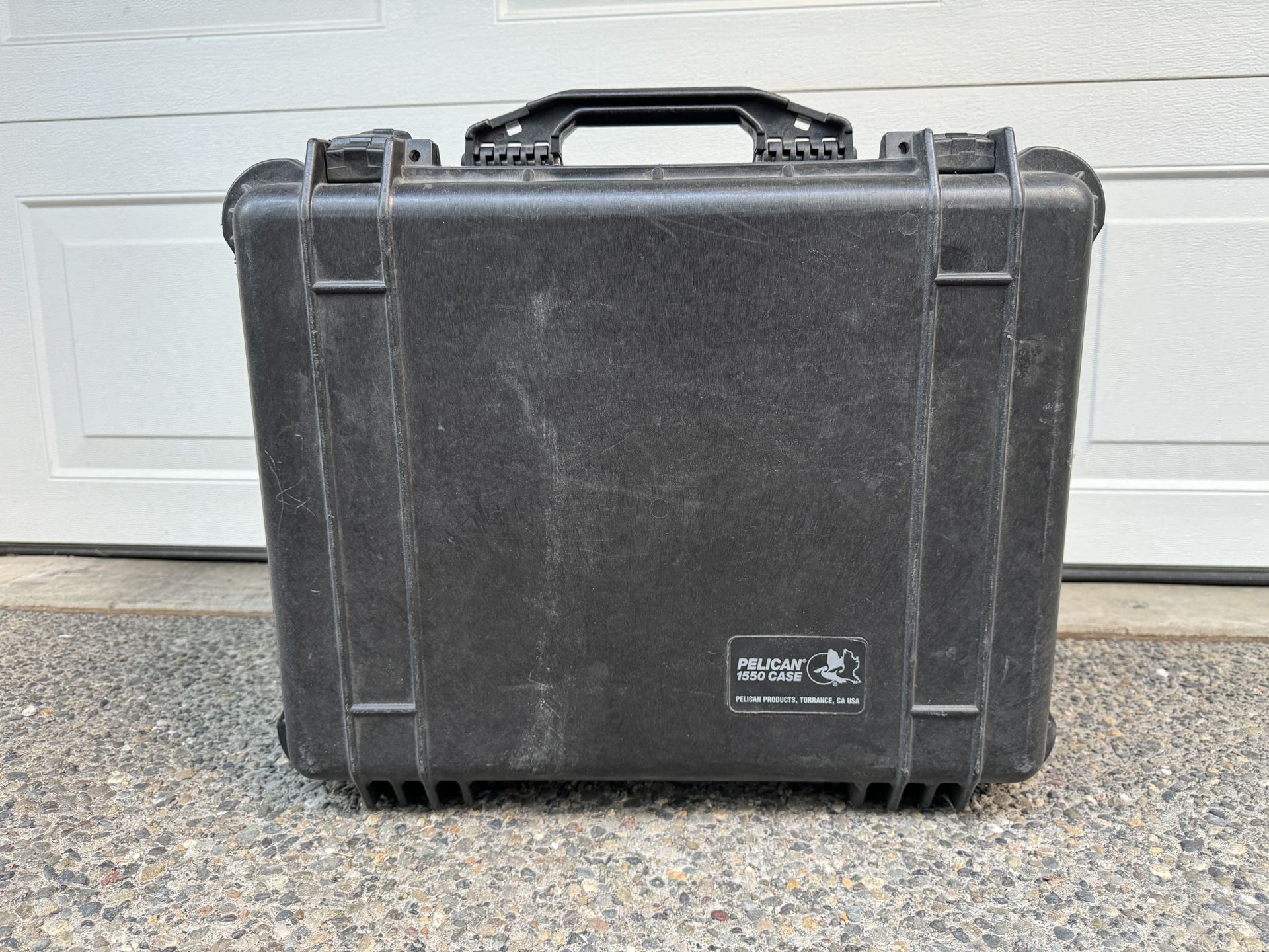 Pelican 1550 Camera Case Pew Pew Case With Padded Dividers
