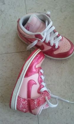 Nike shoes for girls