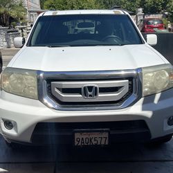 Honda Pilot 2011 SUV $4500