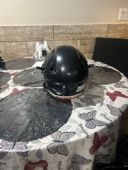 Black Riddelle speed flex Helmet medium youth