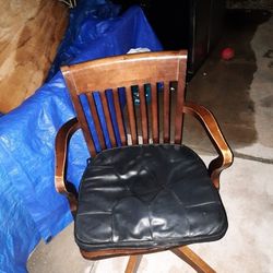 Wood Chair 