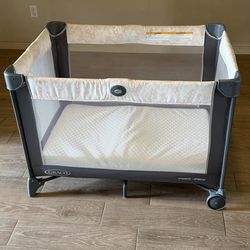 Graco Pack ‘n Play