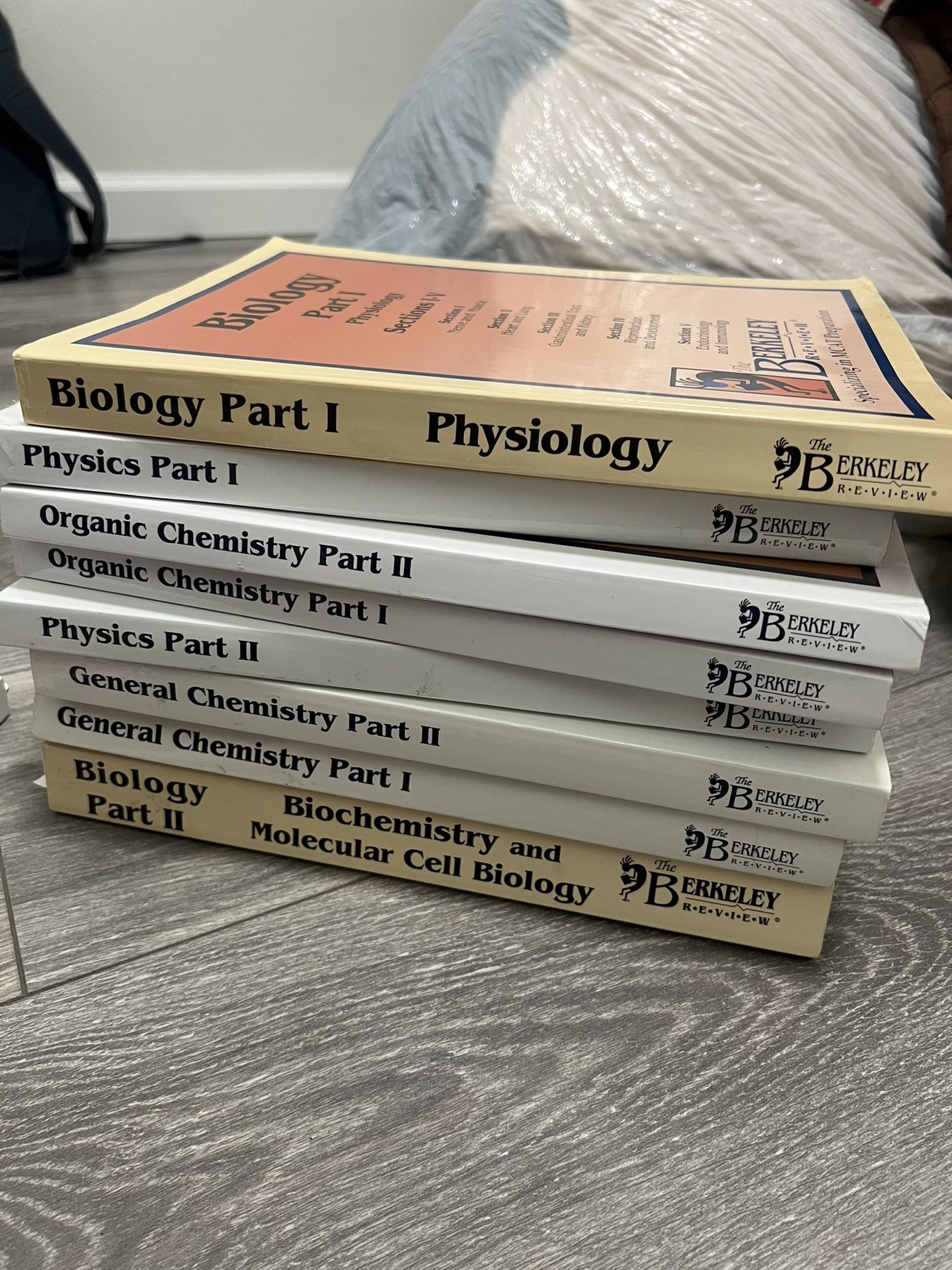 Berkeley Review MCAT (missing CARs and Psych)
