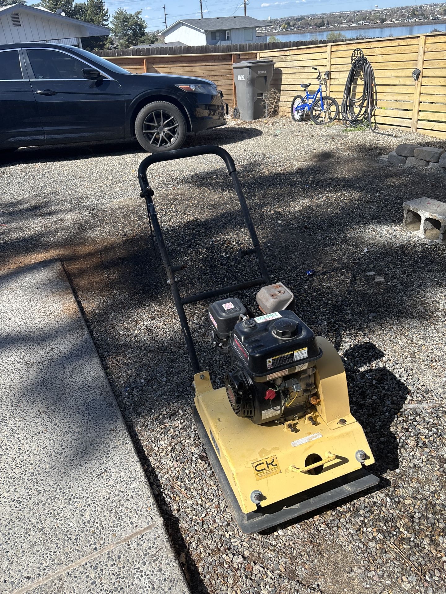 Plate Compactor Runs Great