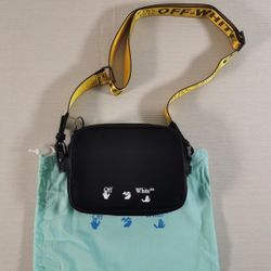 OFF-White 20ss logo crossbody bag