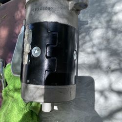 351 302 Ford Starter 