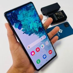 Samsung Galaxy S20FE,  Factory Unlocked,  Excellent Condition.  Like New 