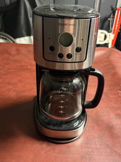 Amazon Basics Programmable Coffeemaker with Carafe and Reusable Filter, Stainless Steel, 12 Cups, Black