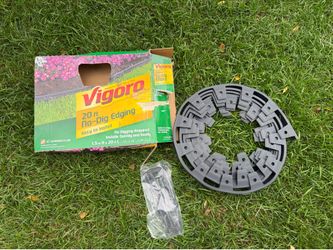 Vigoro 20 ft. No-Dig Landscape Edging Kit- never used