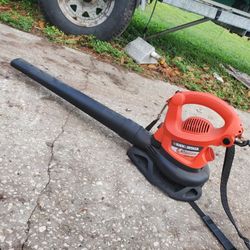 Black & Decker Leaf Hog 230mph Leaf Blower