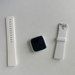 Fitbit(Charger And Band Included)