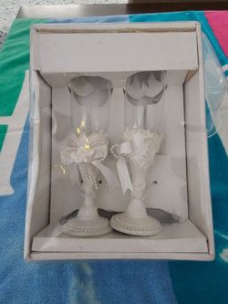 Wedding Champagne toasting flutes