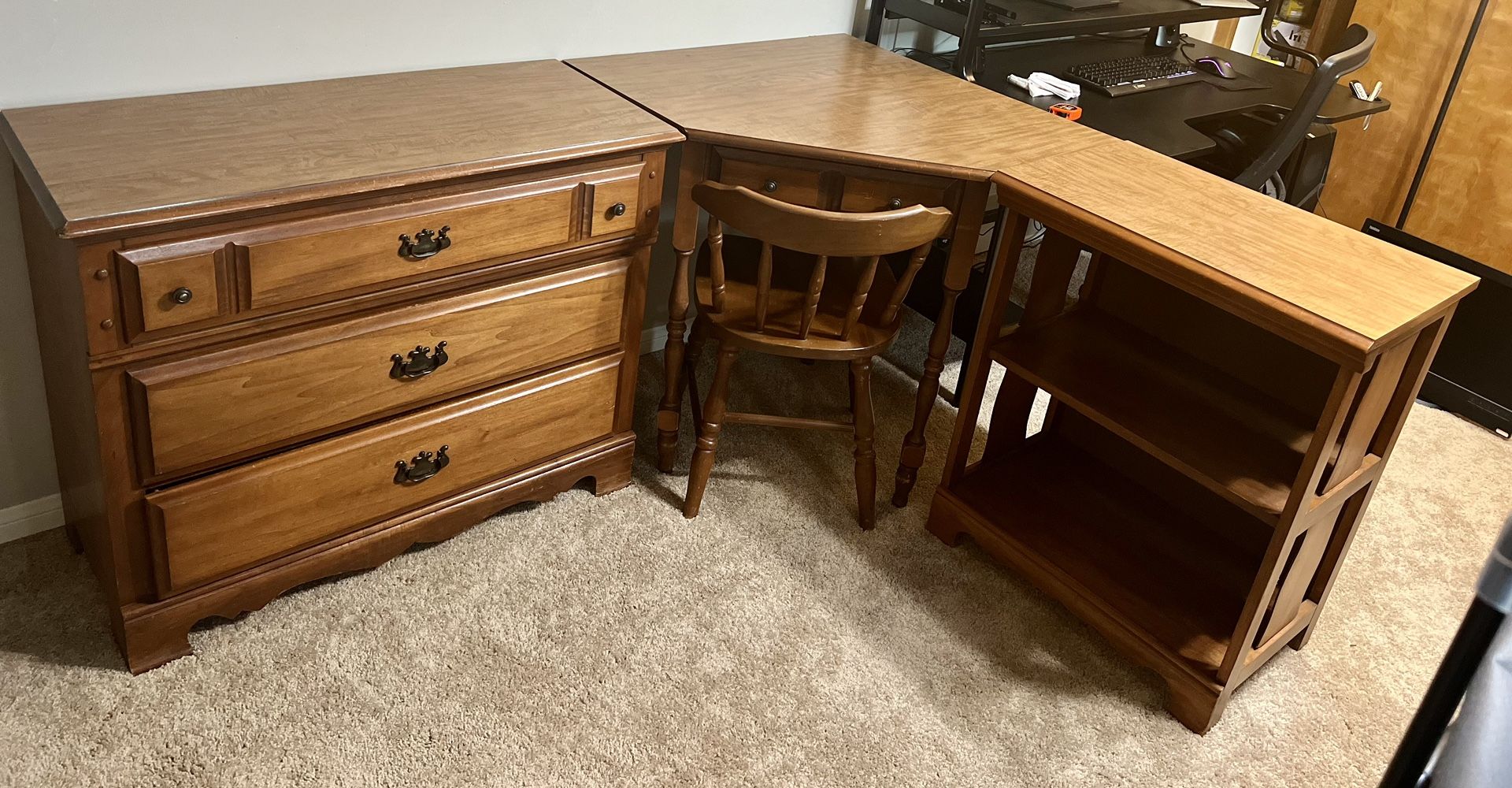Dresser Desk Set