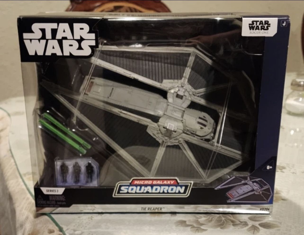 Star Wars Micro Galaxy Squadron TIE Reaper 9in Vehicle w/ Three Micro Figs *New*